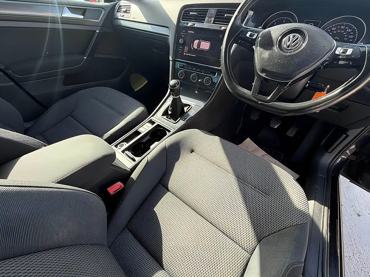 Used 2019 Volkswagen Golf Match Black - Interior and Exterior details 13