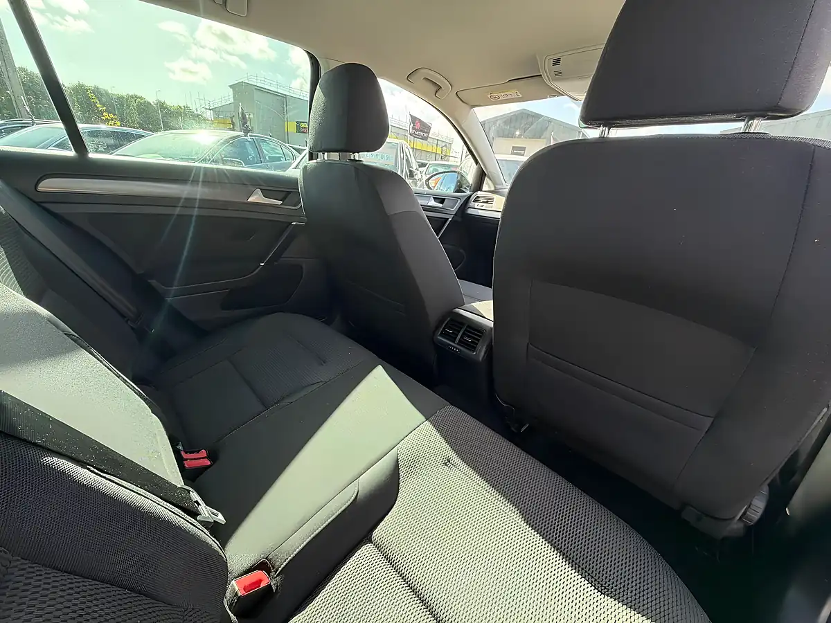 Used 2019 Volkswagen Golf Match Black - Interior and Exterior details 14