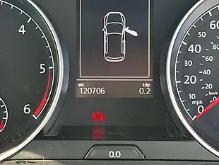 Used 2019 Volkswagen Golf Match Black - Interior and Exterior details 17