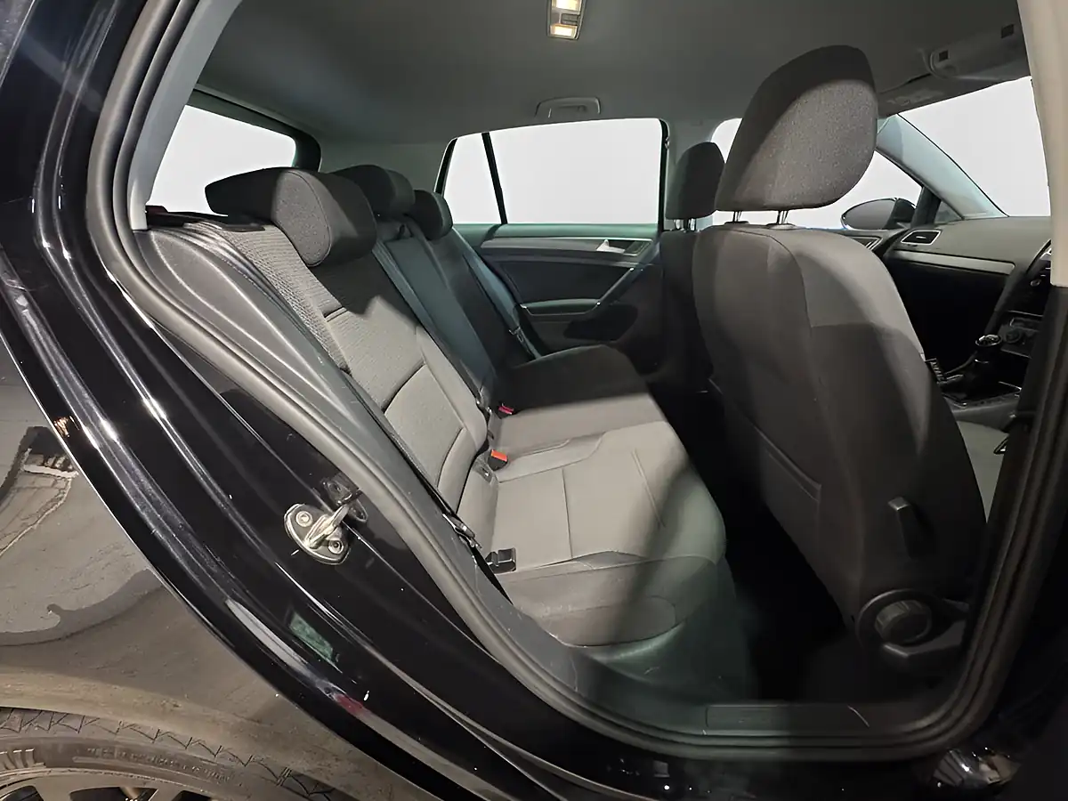 Used 2019 Volkswagen Golf Match Edition Black - Interior and Exterior details 7