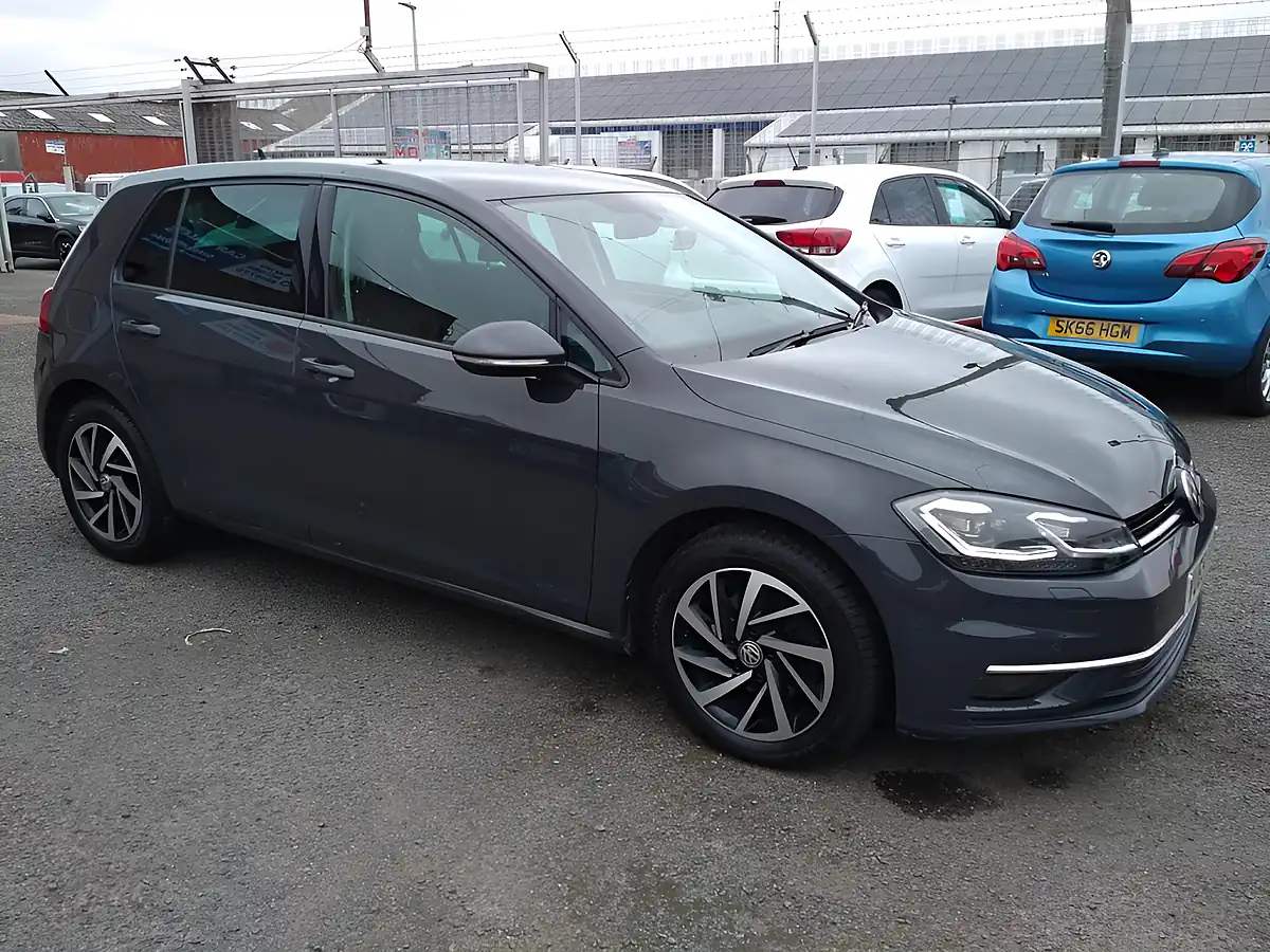 Used 2019 Volkswagen Golf Match Edition Grey - Interior and Exterior details 9