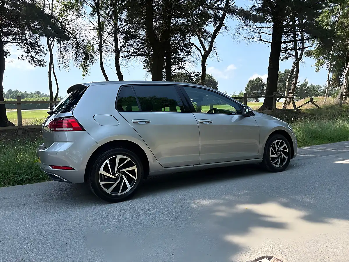 Used 2019 Volkswagen Golf Match Edition Silver - Interior and Exterior details 5