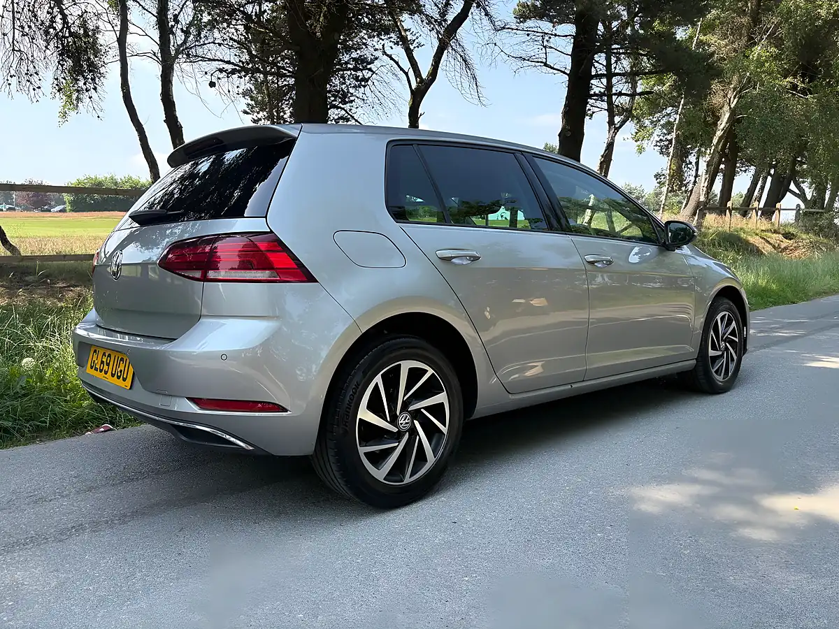 Used 2019 Volkswagen Golf Match Edition Silver - Interior and Exterior details 6