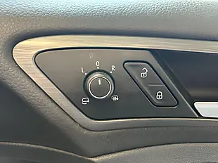 Used 2019 Volkswagen Golf Match Edition Silver - Interior and Exterior details 14