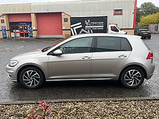 Used 2019 Volkswagen Golf Match Edition Silver - Interior and Exterior details 7