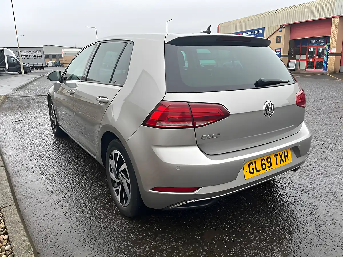 Used 2019 Volkswagen Golf Match Edition Silver - Interior and Exterior details 9