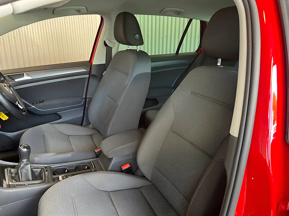 Used 2019 Volkswagen Golf Match Edition Tornado Red - Interior and Exterior details 19