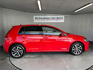 Used 2019 Volkswagen Golf Match Edition Tornado Red - Interior and Exterior details 2