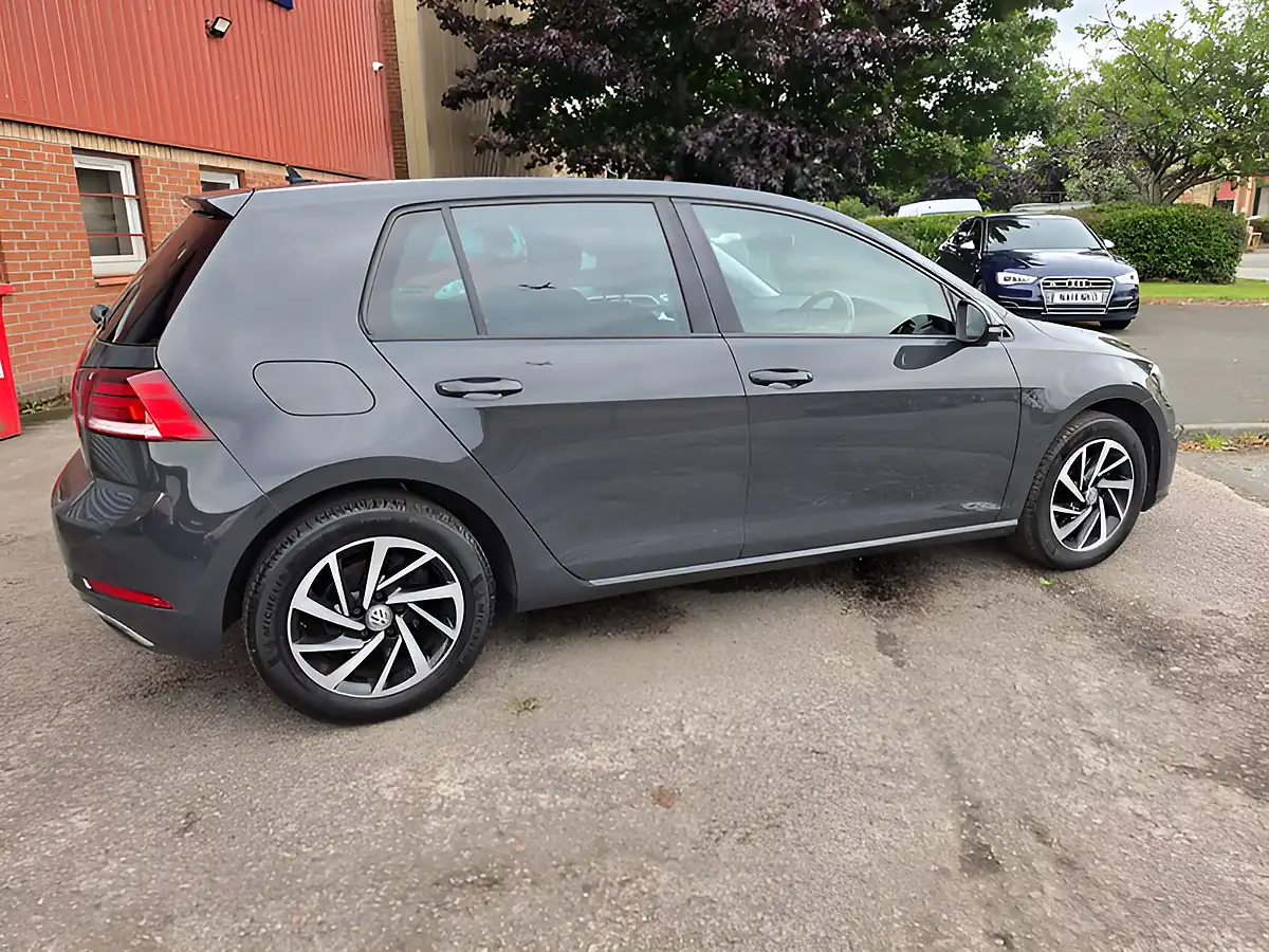 Used 2019 Volkswagen Golf Match Grey - Interior and Exterior details 15