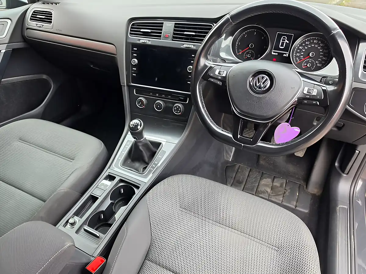 Used 2019 Volkswagen Golf Match Grey - Interior and Exterior details 17
