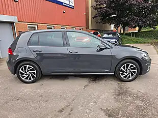 Used 2019 Volkswagen Golf Match Grey - Interior and Exterior details 4