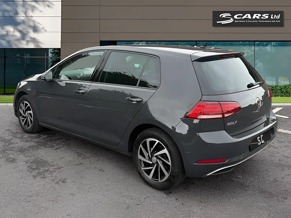 Used 2019 Volkswagen Golf Match Grey - Interior and Exterior details 5