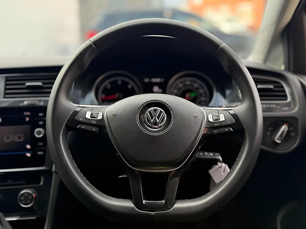 Used 2019 Volkswagen Golf Match Grey - Interior and Exterior details 15