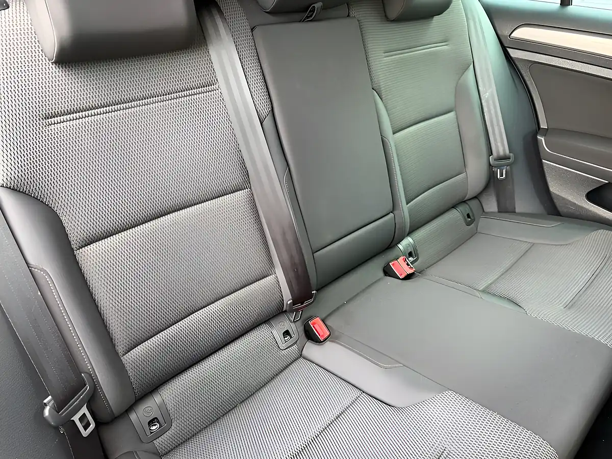 Used 2019 Volkswagen Golf Match Grey - Interior and Exterior details 19