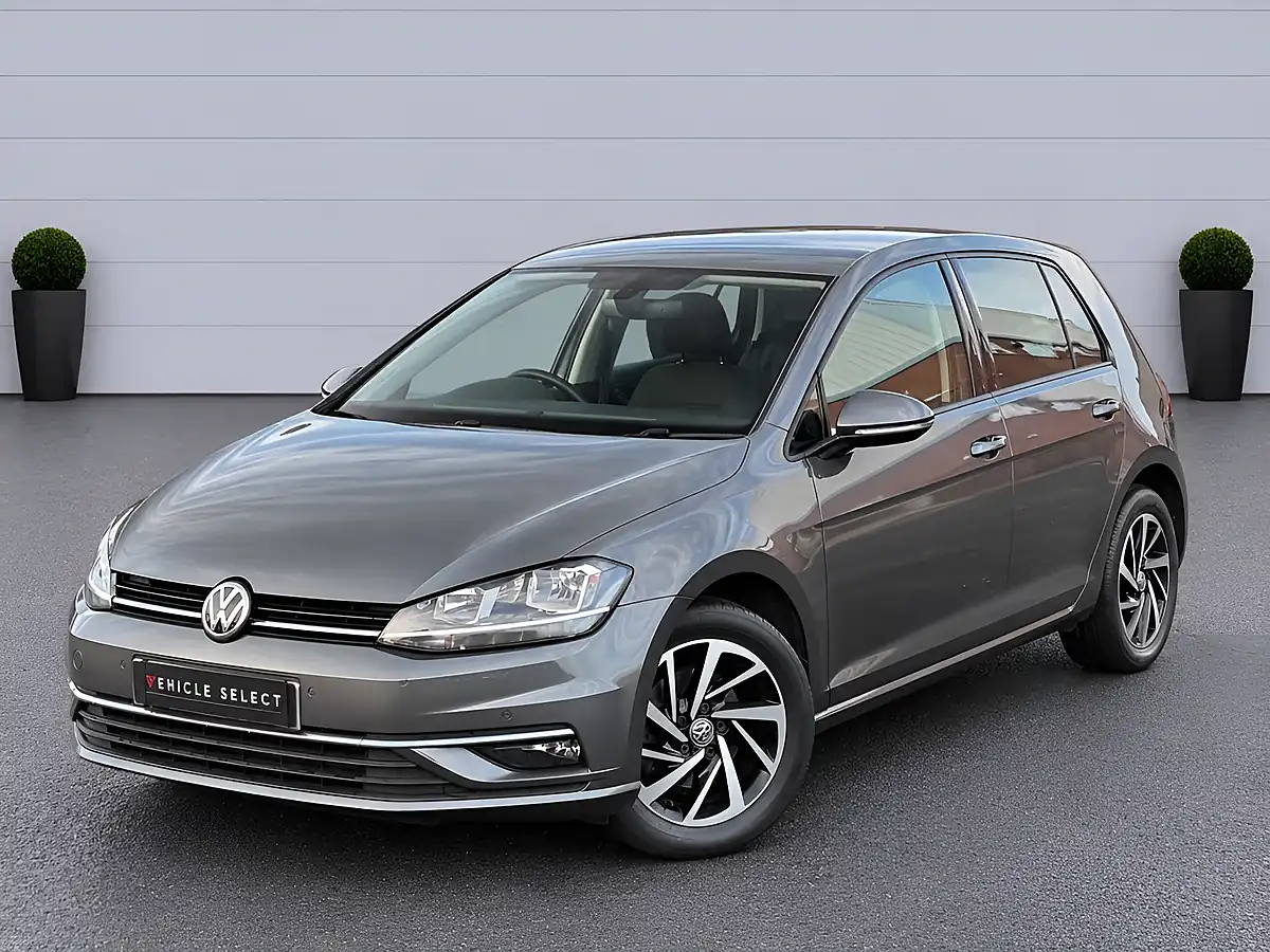 Used 2019 Volkswagen Golf Match Grey - Interior and Exterior details 7