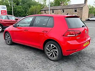 Used 2019 Volkswagen Golf Match Red - Interior and Exterior details 12