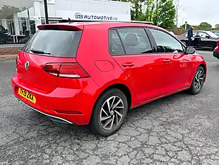 Used 2019 Volkswagen Golf Match Red - Interior and Exterior details 13