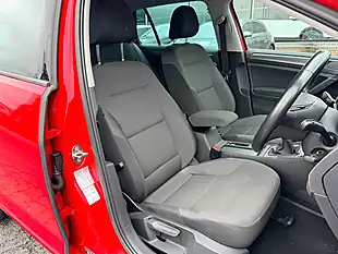 Used 2019 Volkswagen Golf Match Red - Interior and Exterior details 3