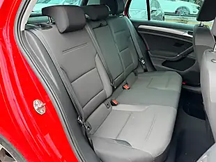 Used 2019 Volkswagen Golf Match Red - Interior and Exterior details 4