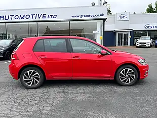 Used 2019 Volkswagen Golf Match Red - Interior and Exterior details 5