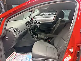Used 2019 Volkswagen Golf Match Red - Interior and Exterior details 16