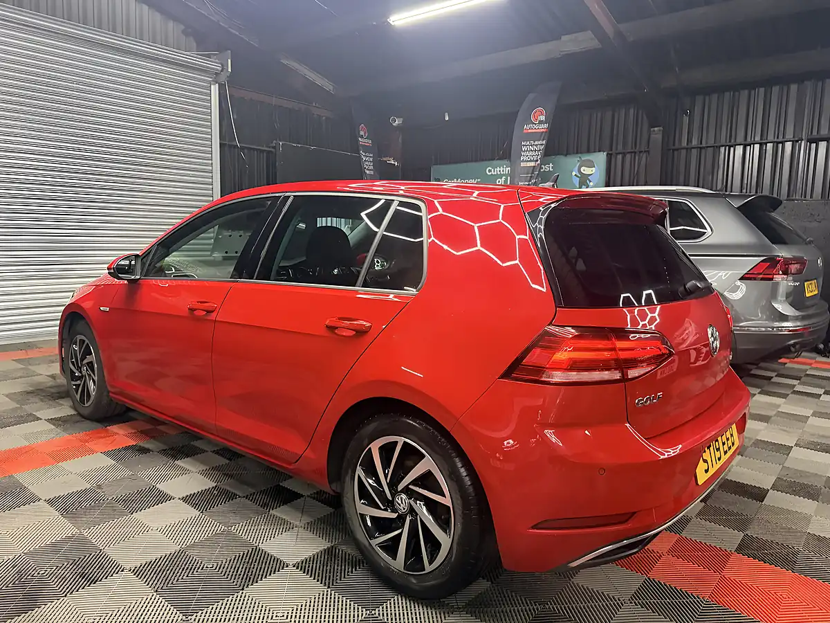 Used 2019 Volkswagen Golf Match Red - Interior and Exterior details 17