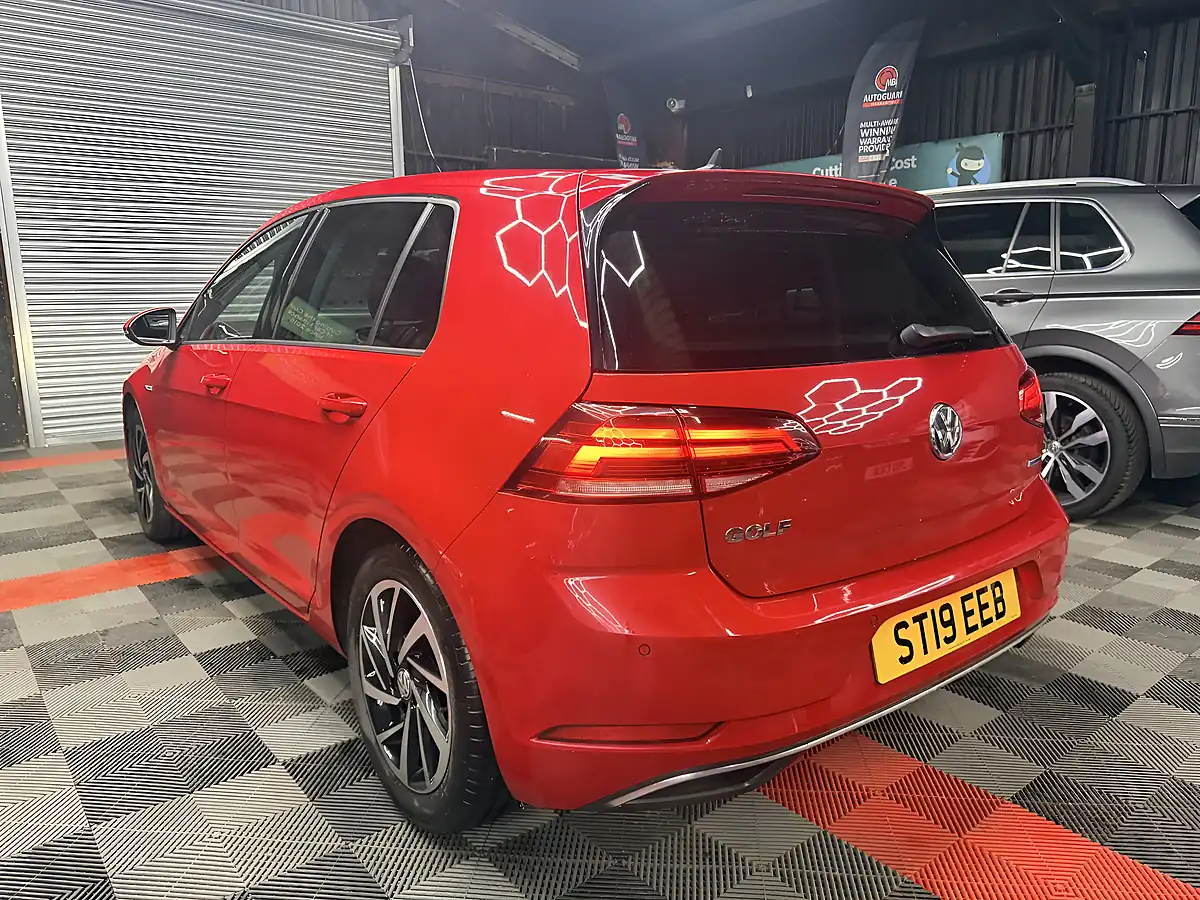 Used 2019 Volkswagen Golf Match Red - Interior and Exterior details 4