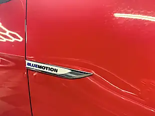 Used 2019 Volkswagen Golf Match Red - Interior and Exterior details 9