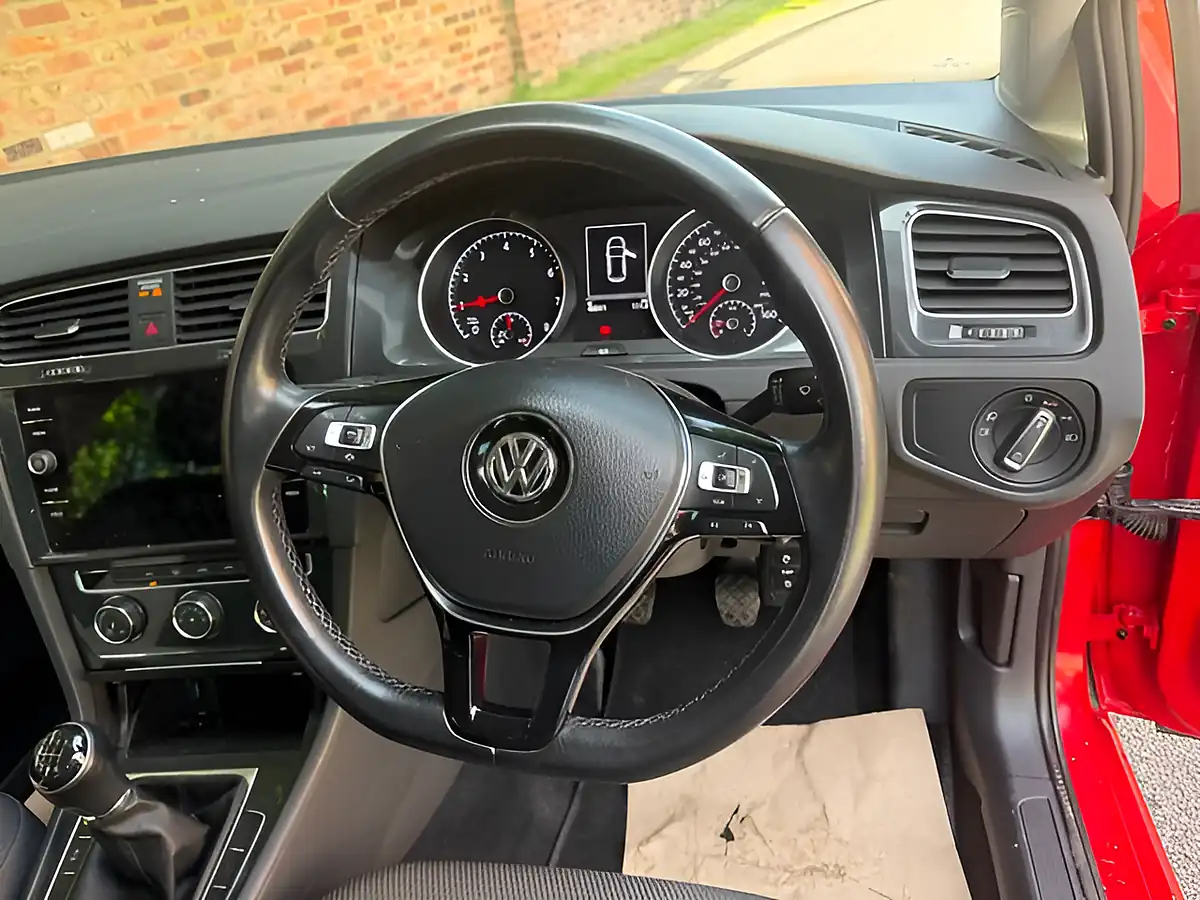 Used 2019 Volkswagen Golf Match Red - Interior and Exterior details 15
