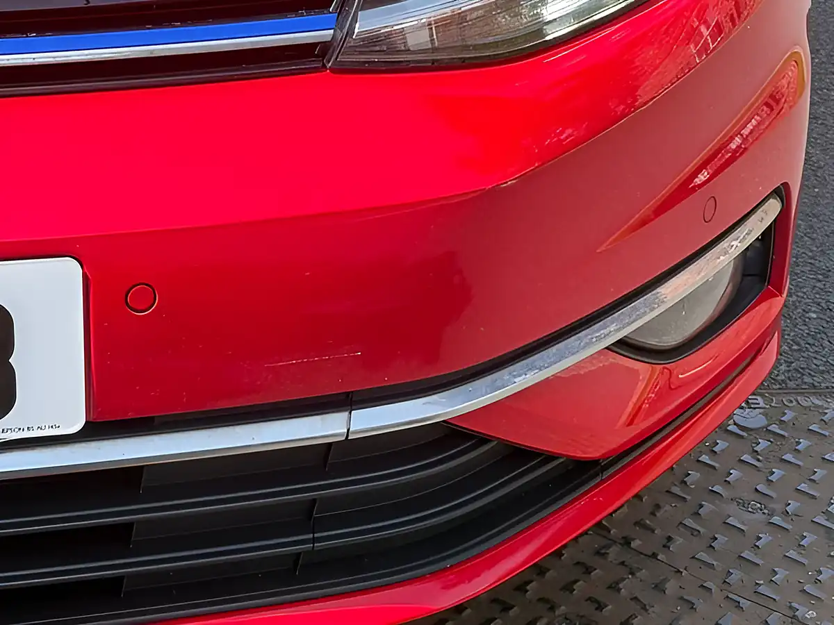 Used 2019 Volkswagen Golf Match Red - Interior and Exterior details 16