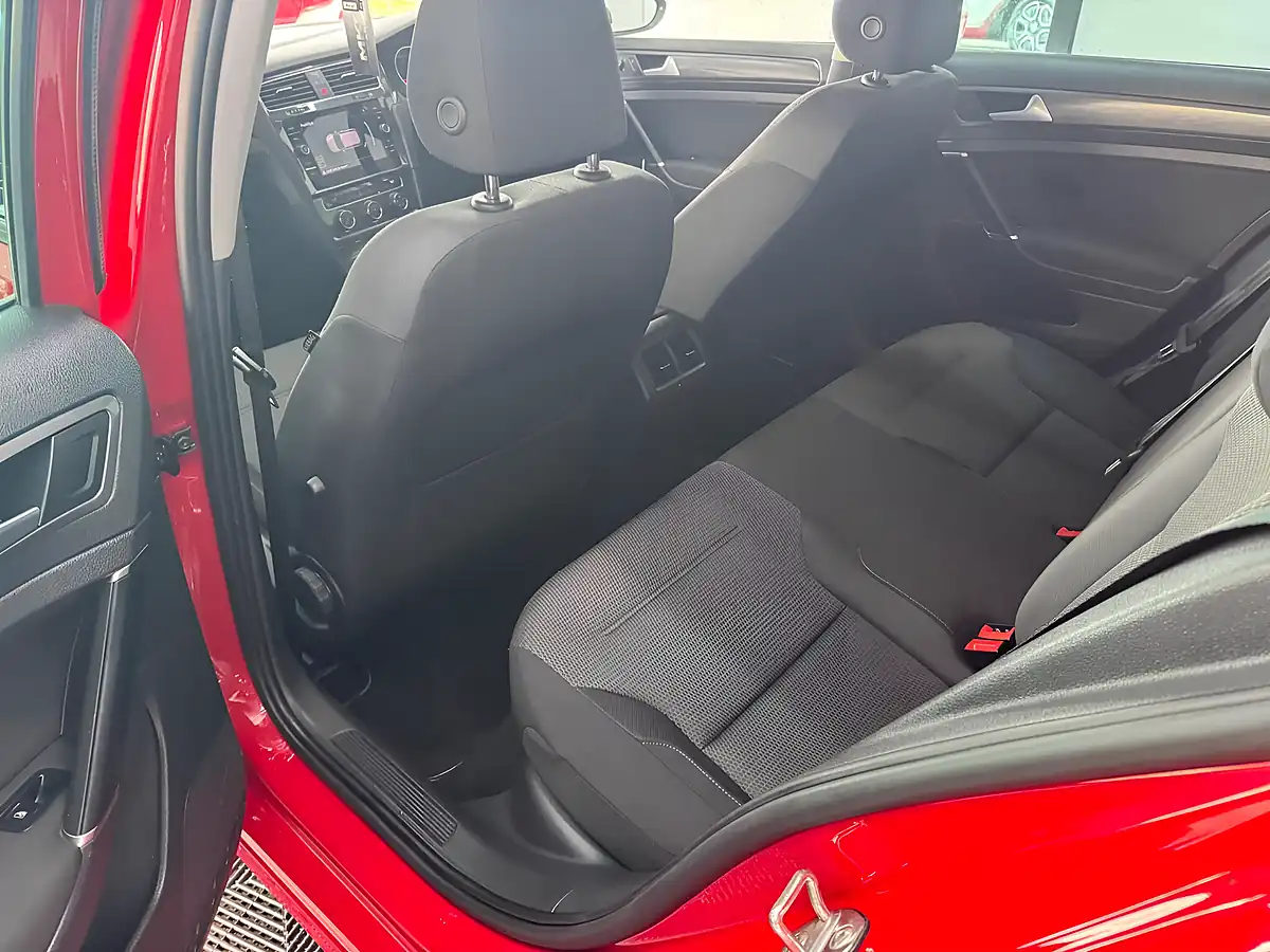 Used 2019 Volkswagen Golf Match Red - Interior and Exterior details 13