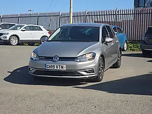 Used 2019 Volkswagen Golf Match Silver - Interior and Exterior details 19