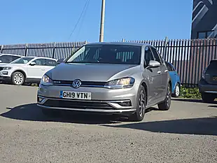 Used 2019 Volkswagen Golf Match Silver - Interior and Exterior details 2
