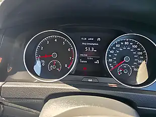 Used 2019 Volkswagen Golf Match Silver - Interior and Exterior details 7