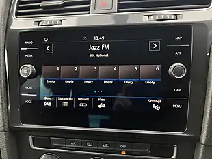 Used 2019 Volkswagen Golf Match Silver - Interior and Exterior details 19