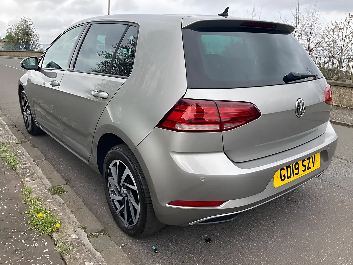 Used 2019 Volkswagen Golf Match Silver - Interior and Exterior details 4