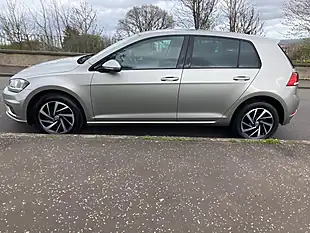 Used 2019 Volkswagen Golf Match Silver - Interior and Exterior details 5