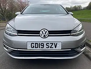 Used 2019 Volkswagen Golf Match Silver - Interior and Exterior details 8
