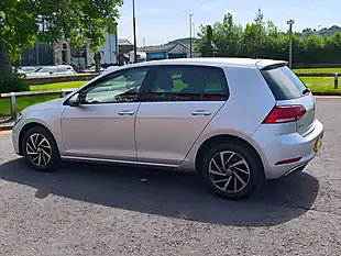 Used 2019 Volkswagen Golf Match Silver - Interior and Exterior details 14