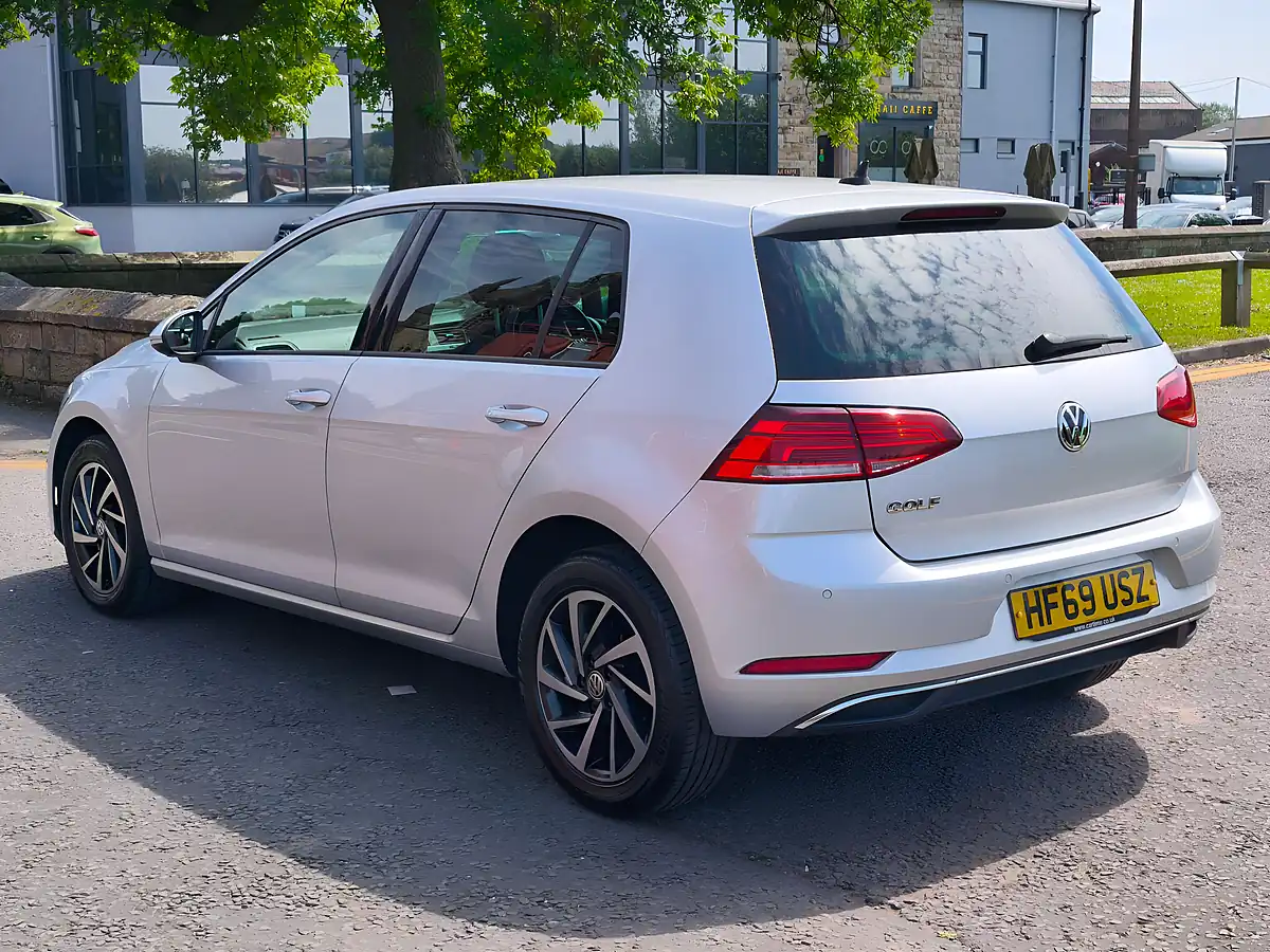 Used 2019 Volkswagen Golf Match Silver - Interior and Exterior details 15