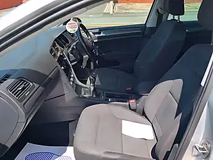 Used 2019 Volkswagen Golf Match Silver - Interior and Exterior details 16