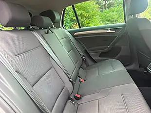 Used 2019 Volkswagen Golf Match Silver - Interior and Exterior details 11