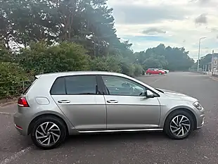 Used 2019 Volkswagen Golf Match Silver - Interior and Exterior details 12
