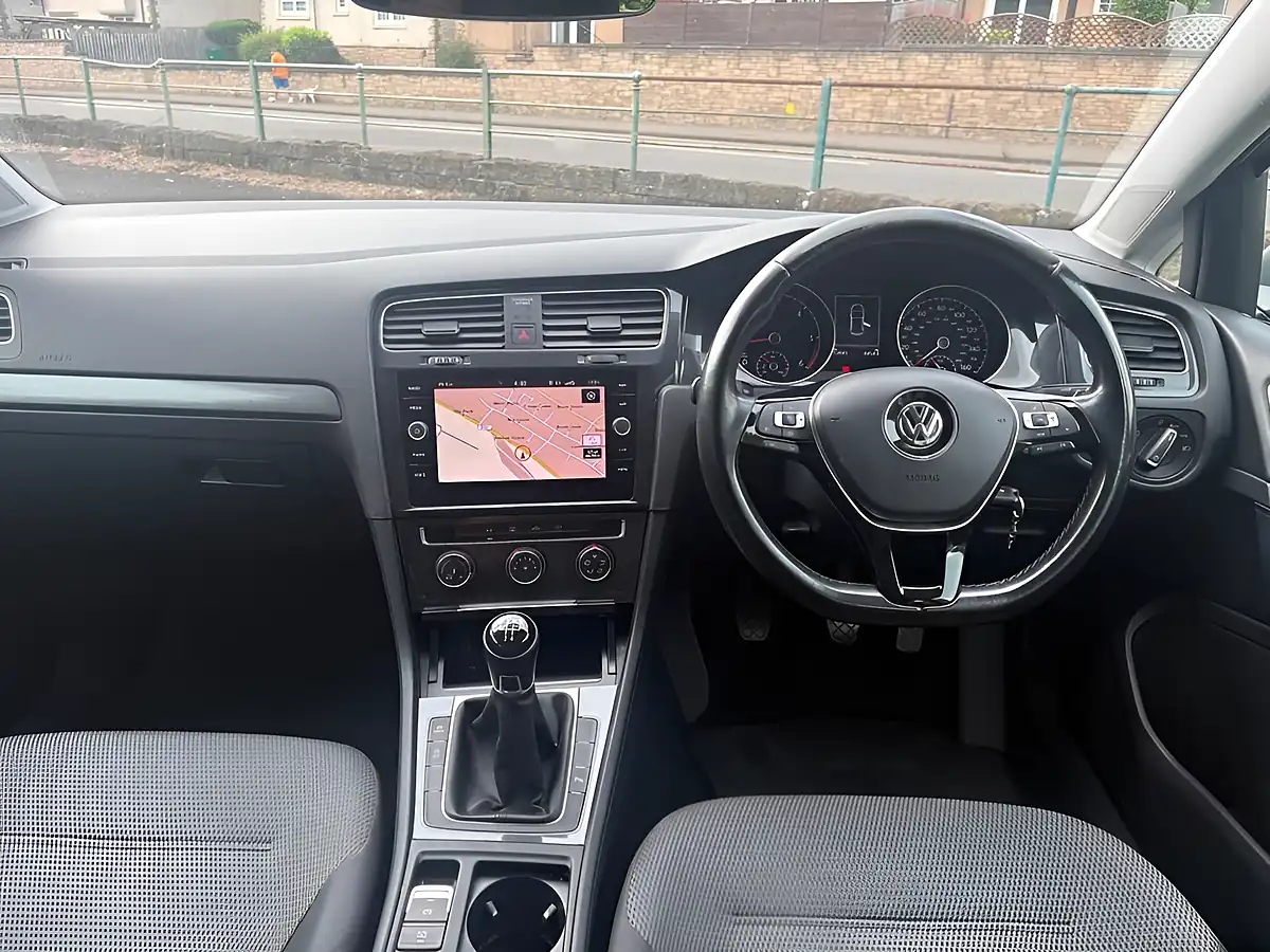 Used 2019 Volkswagen Golf Match Silver - Interior and Exterior details 15