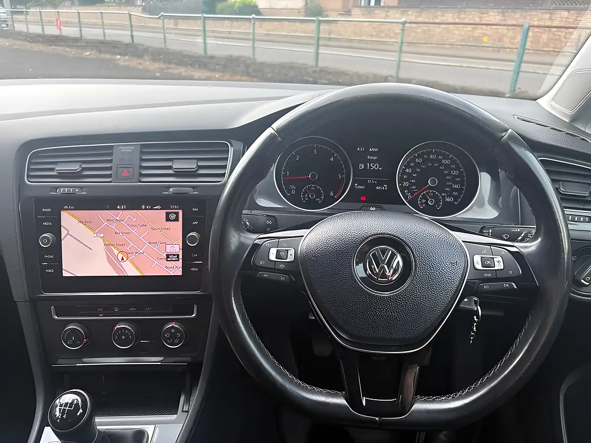 Used 2019 Volkswagen Golf Match Silver - Interior and Exterior details 18