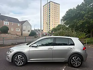 Used 2019 Volkswagen Golf Match Silver - Interior and Exterior details 7