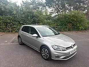 Used 2019 Volkswagen Golf Match Silver - Interior and Exterior details 9
