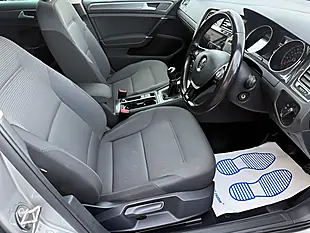 Used 2019 Volkswagen Golf Match Silver - Interior and Exterior details 13