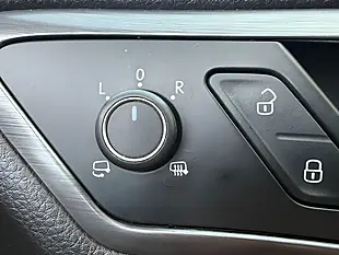 Used 2019 Volkswagen Golf Match Silver - Interior and Exterior details 19