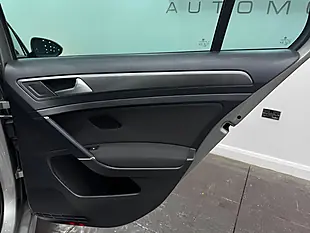 Used 2019 Volkswagen Golf Match Silver - Interior and Exterior details 17